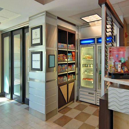 Hampton Inn & Suites Маунтин-Вью Экстерьер фото