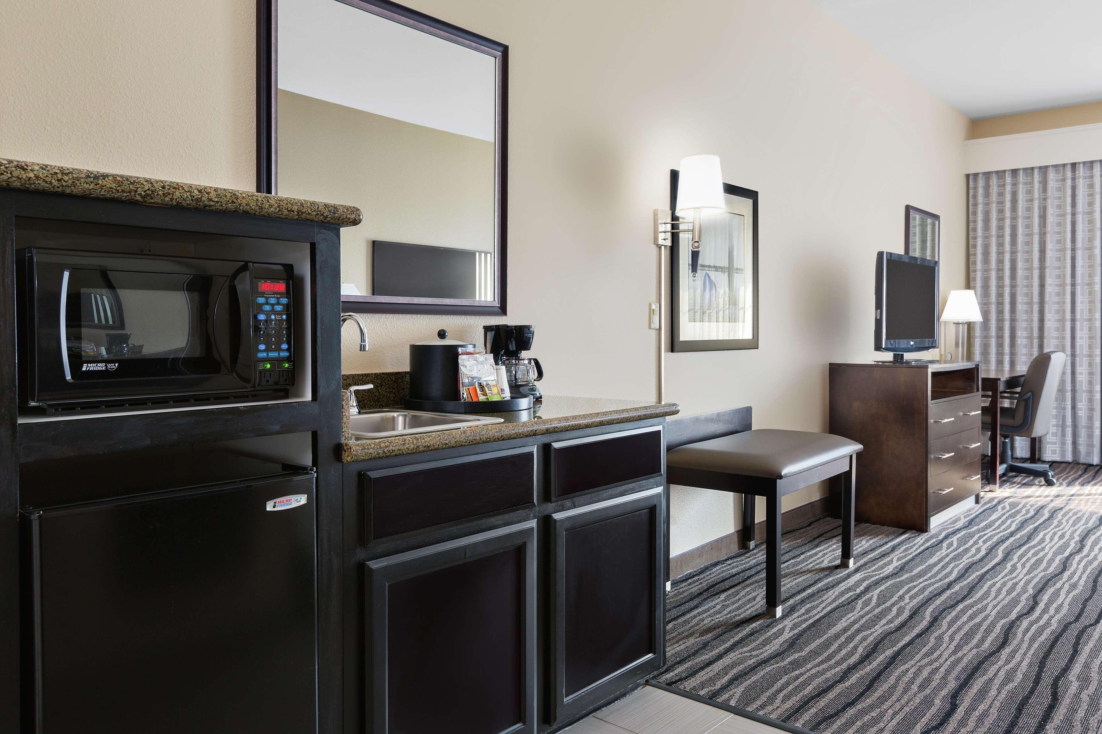 Hampton Inn & Suites Маунтин-Вью Экстерьер фото