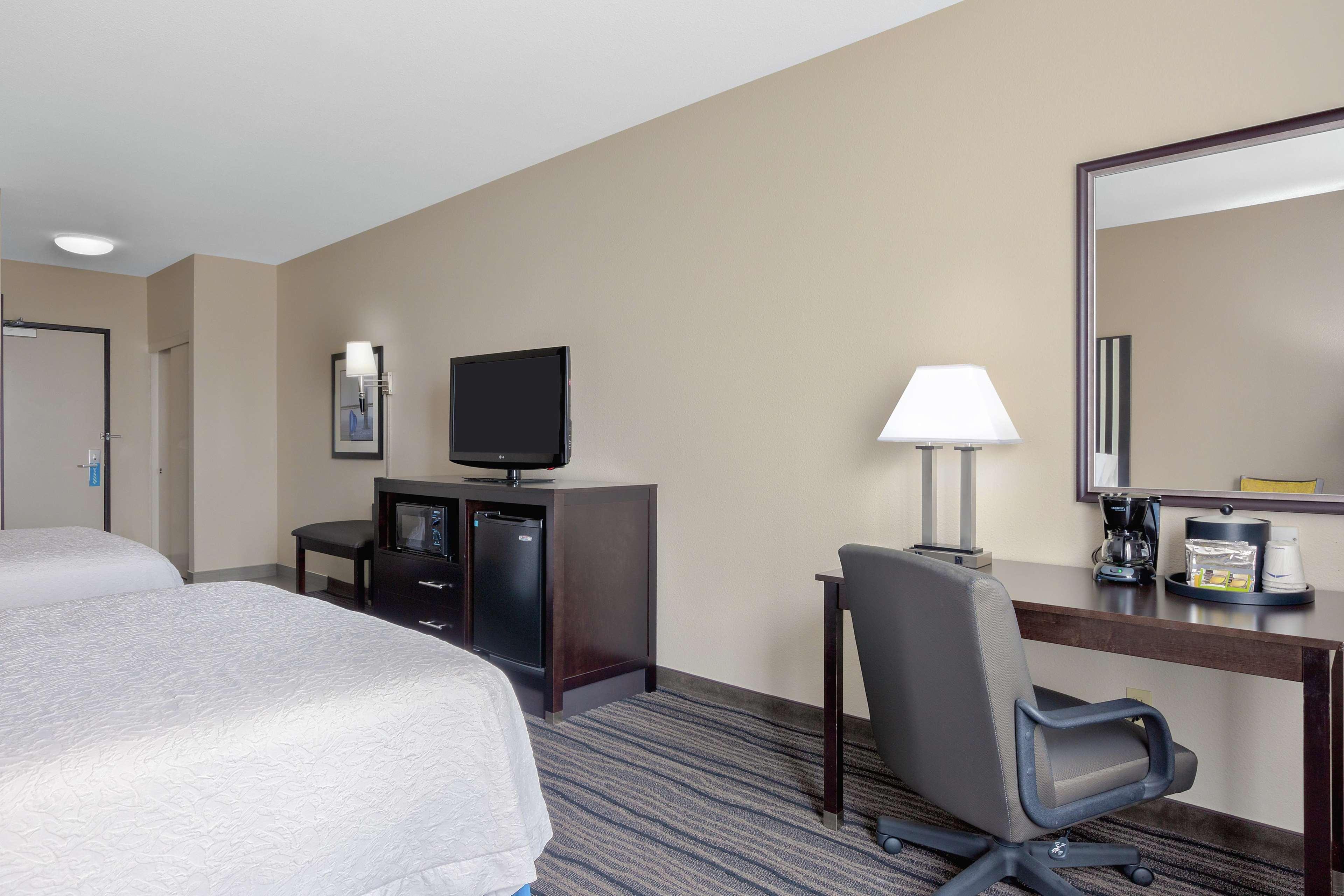 Hampton Inn & Suites Маунтин-Вью Экстерьер фото